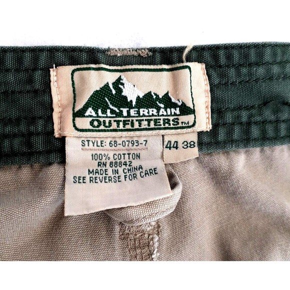 All Terrain Mens Kanki Convertible Cargo Pants 44 X38 Hiking Zip Off Leg Outdoor - Picture 6 of 12